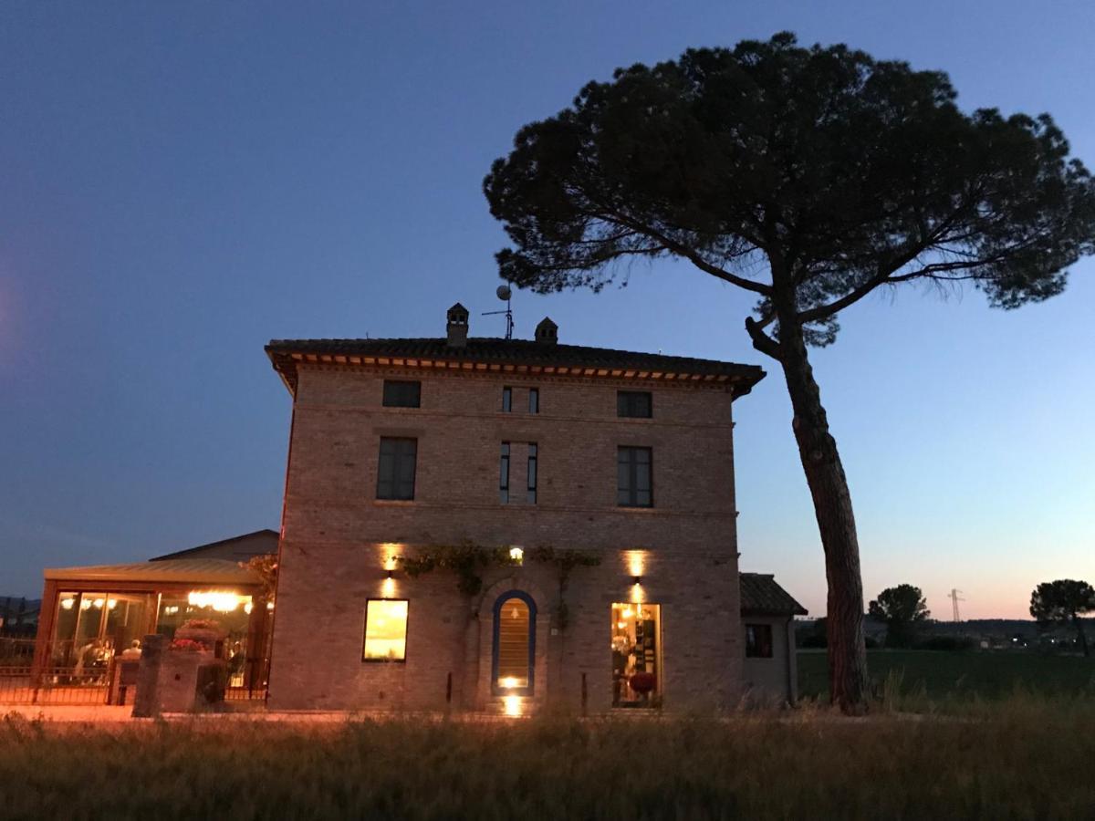 La Locanda Paradiso SantʼEgidio Exterior foto